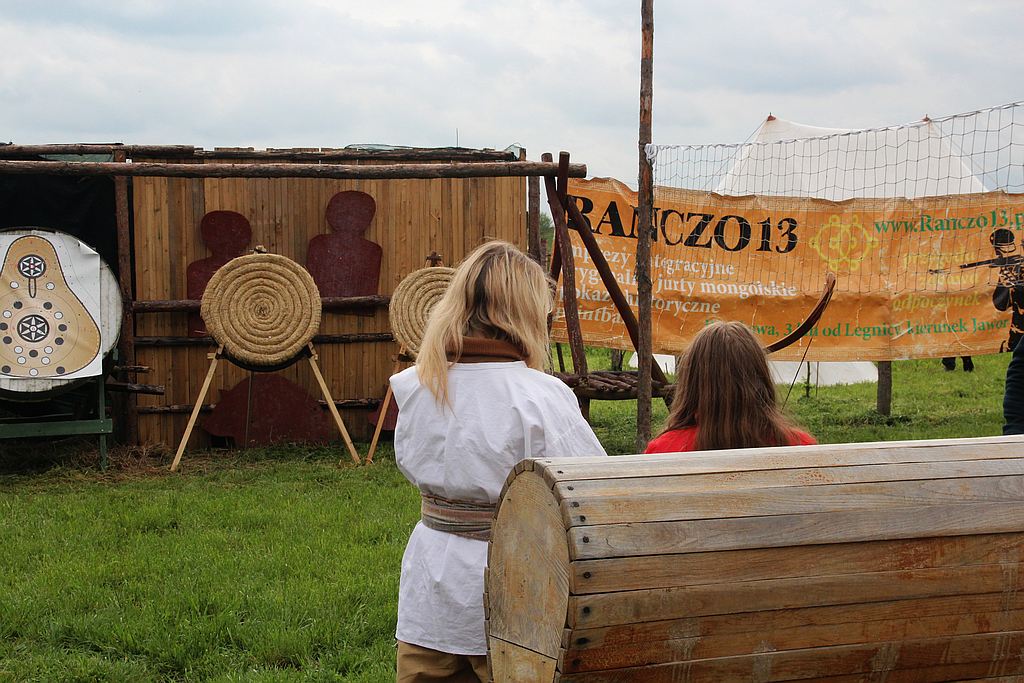 Pokazy rycerskie w Raczkowej