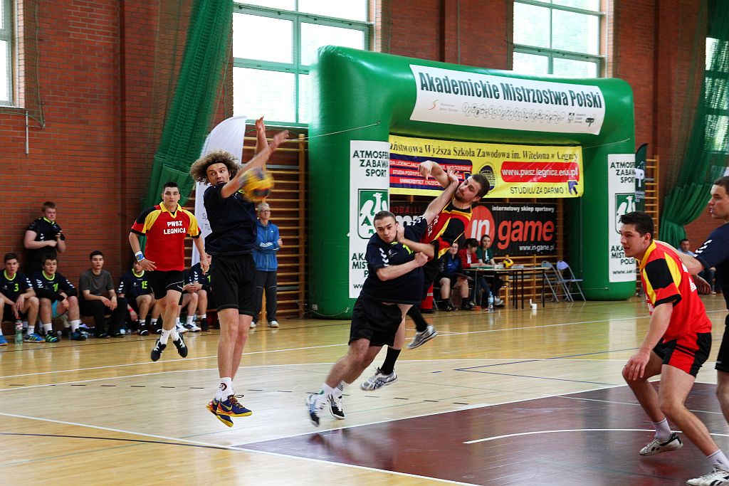AMP: PWSZ Legnica - Uniwersytet Ekonomiczny Wrocław 21:35