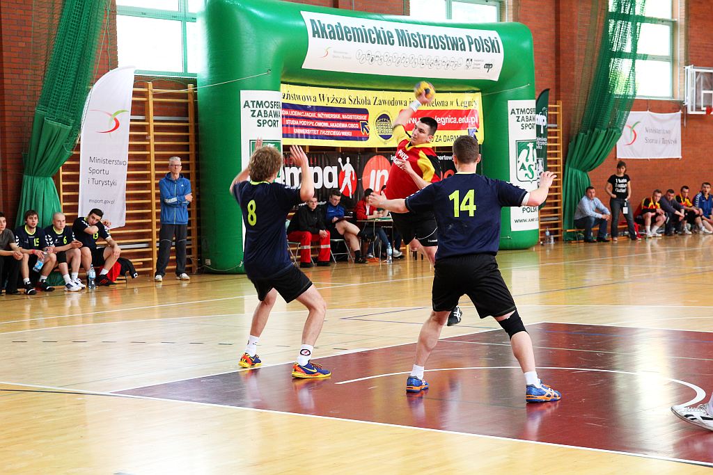 AMP: PWSZ Legnica - Uniwersytet Ekonomiczny Wrocław 21:35