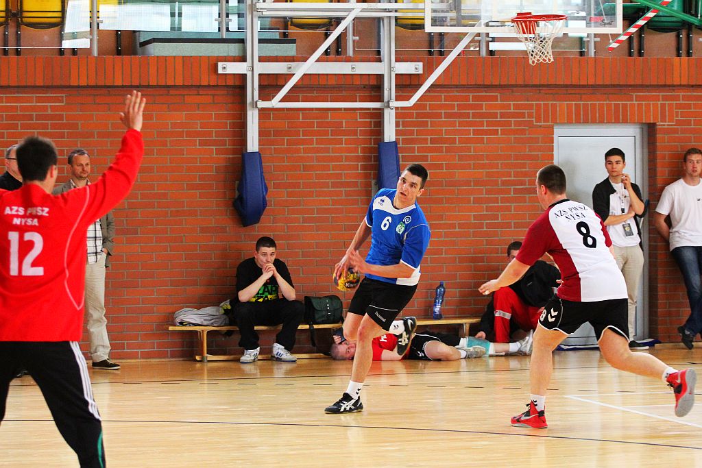 AMP: AZS PWSZ Legnica - AZS NYSA 28:29