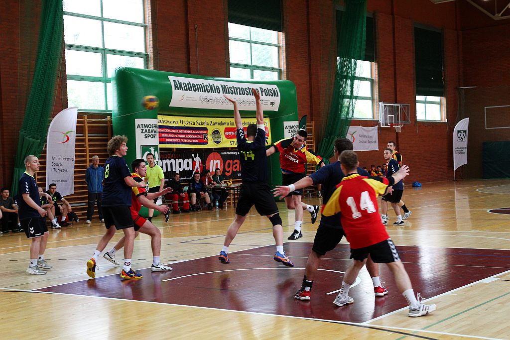 AMP: PWSZ Legnica - Uniwersytet Ekonomiczny Wrocław 21:35