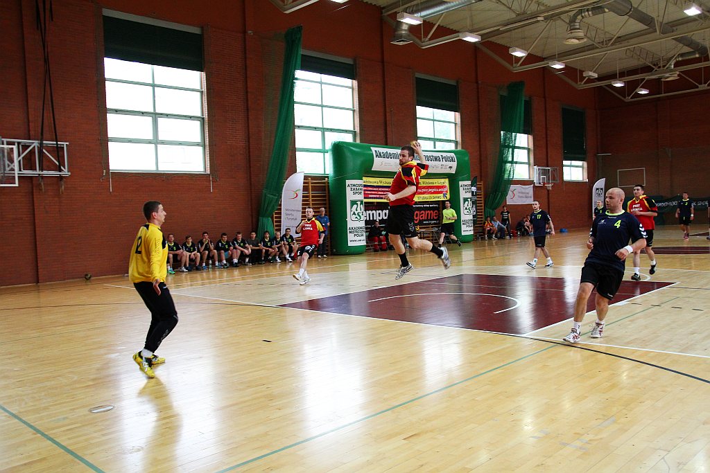 AMP: PWSZ Legnica - Uniwersytet Ekonomiczny Wrocław 21:35