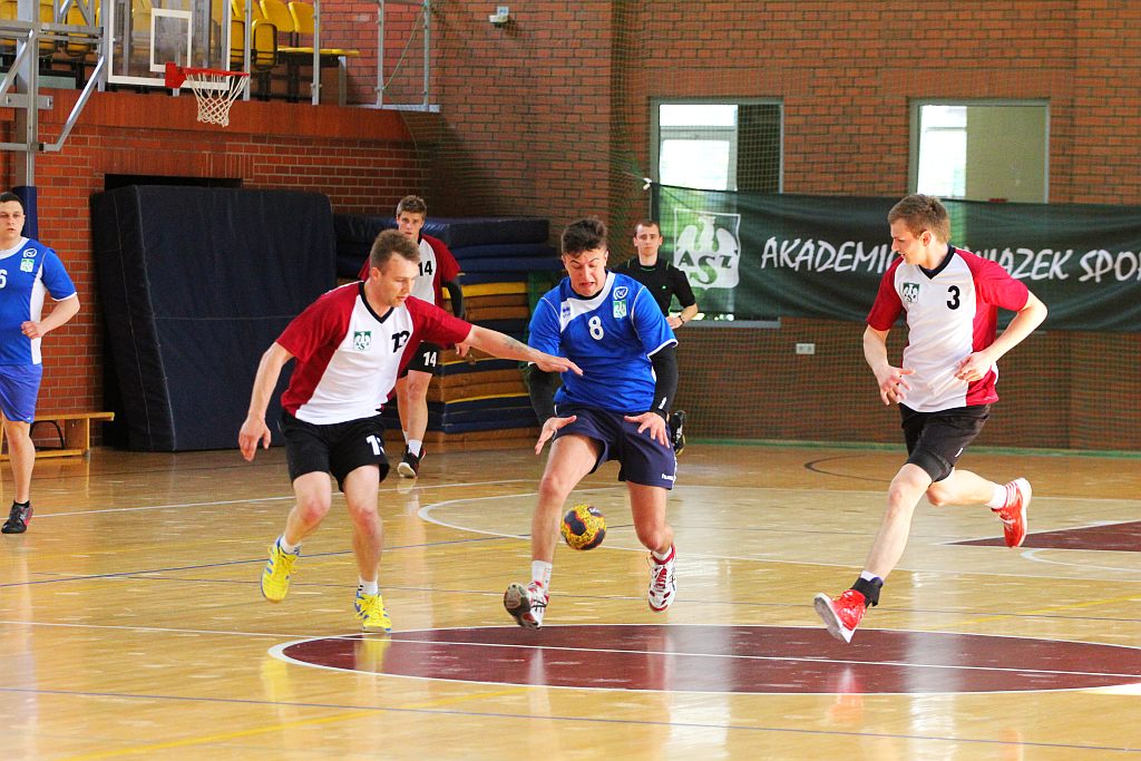 AMP: AZS PWSZ Legnica - AZS NYSA 28:29