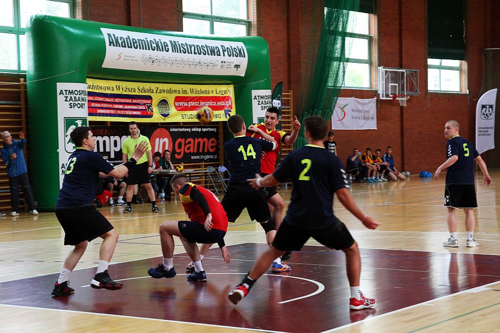 AMP: PWSZ Legnica - Uniwersytet Ekonomiczny Wrocław 21:35