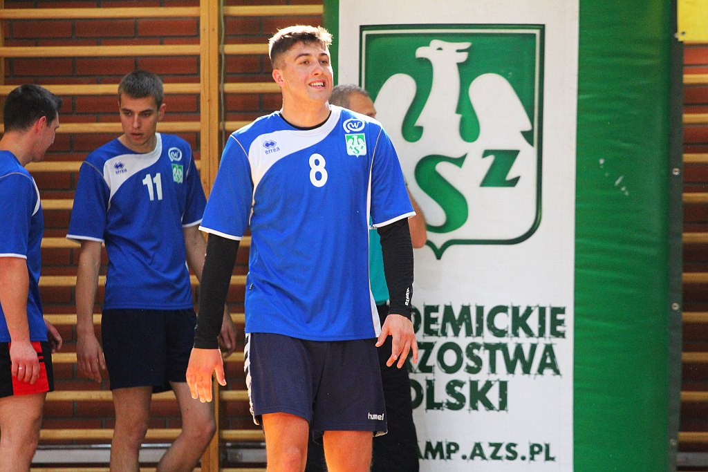 AMP: AZS PWSZ Legnica - AZS NYSA 28:29