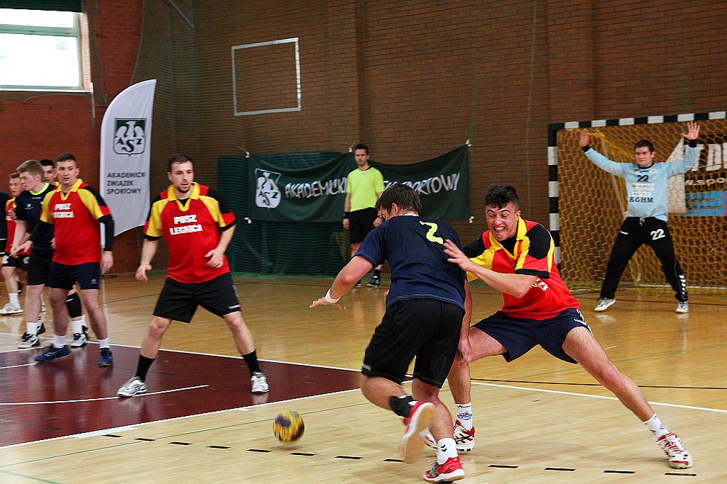 AMP: PWSZ Legnica - Uniwersytet Ekonomiczny Wrocław 21:35