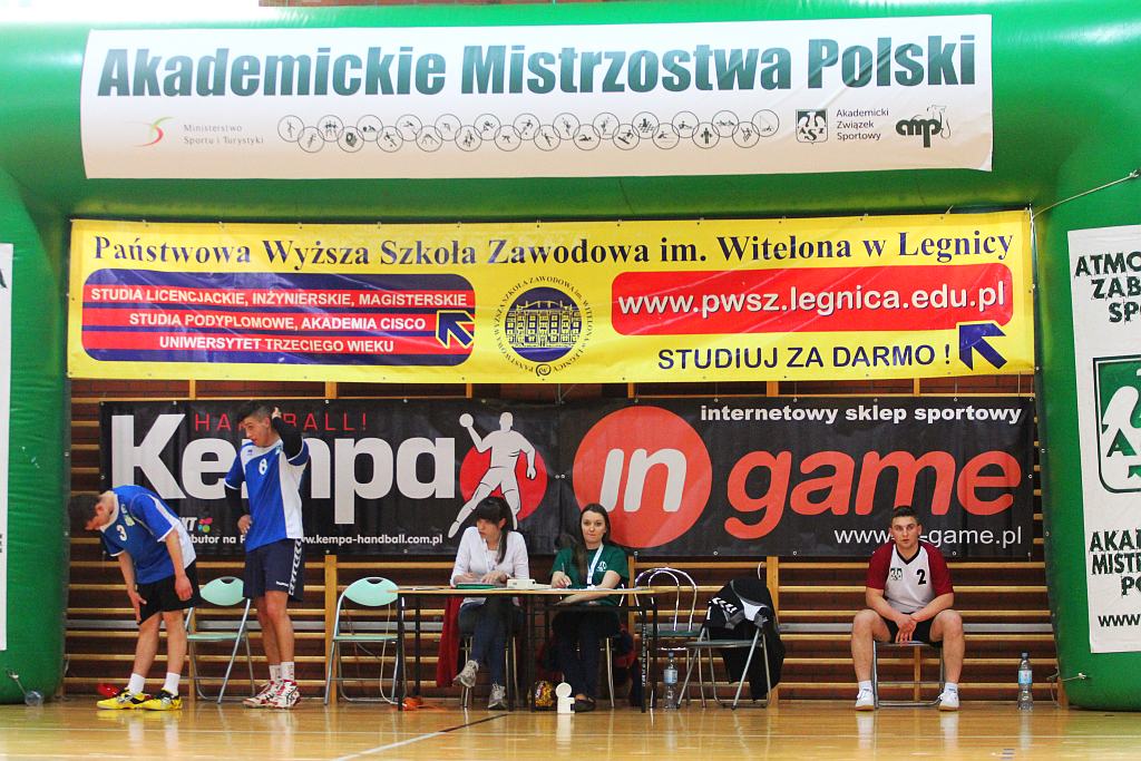 AMP: AZS PWSZ Legnica - AZS NYSA 28:29