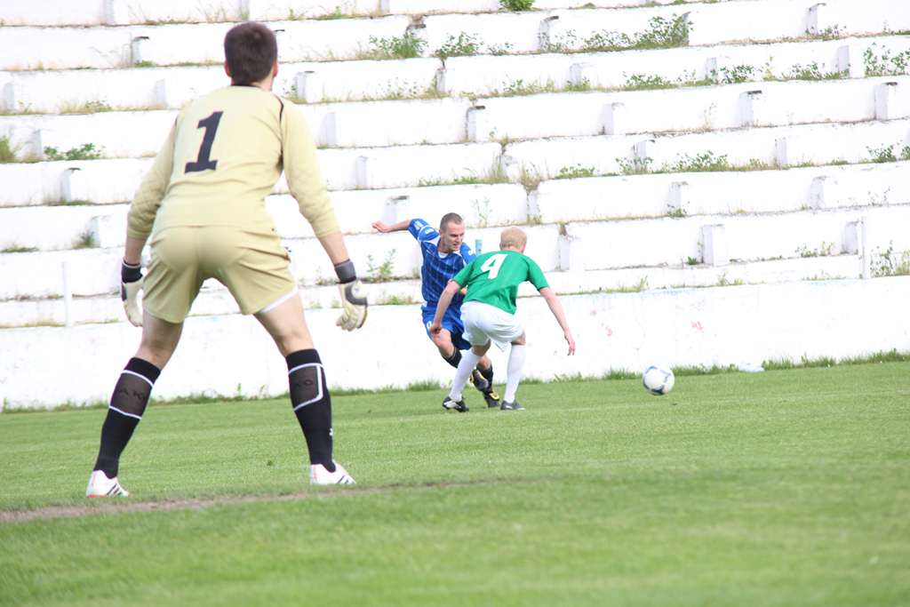 Okręgówka: Konfeks - KS Polkowice 1:3 (0:2)