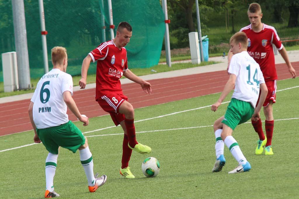 CLJ: Miedź Legnica - UKP Zielona Góra 2:2