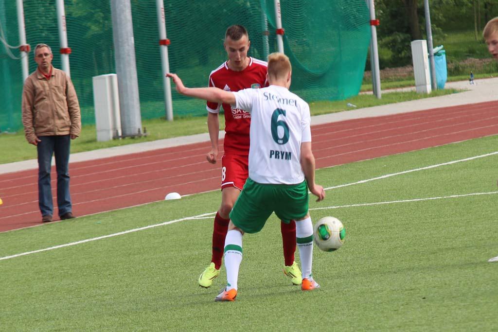 CLJ: Miedź Legnica - UKP Zielona Góra 2:2