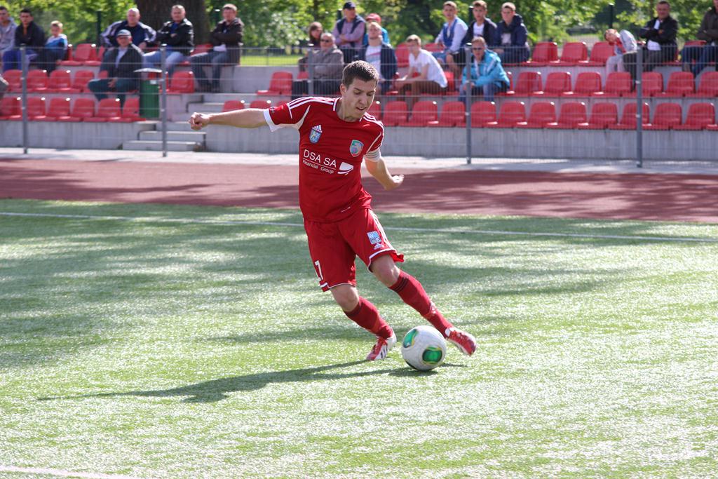 CLJ: Miedź Legnica - UKP Zielona Góra 2:2