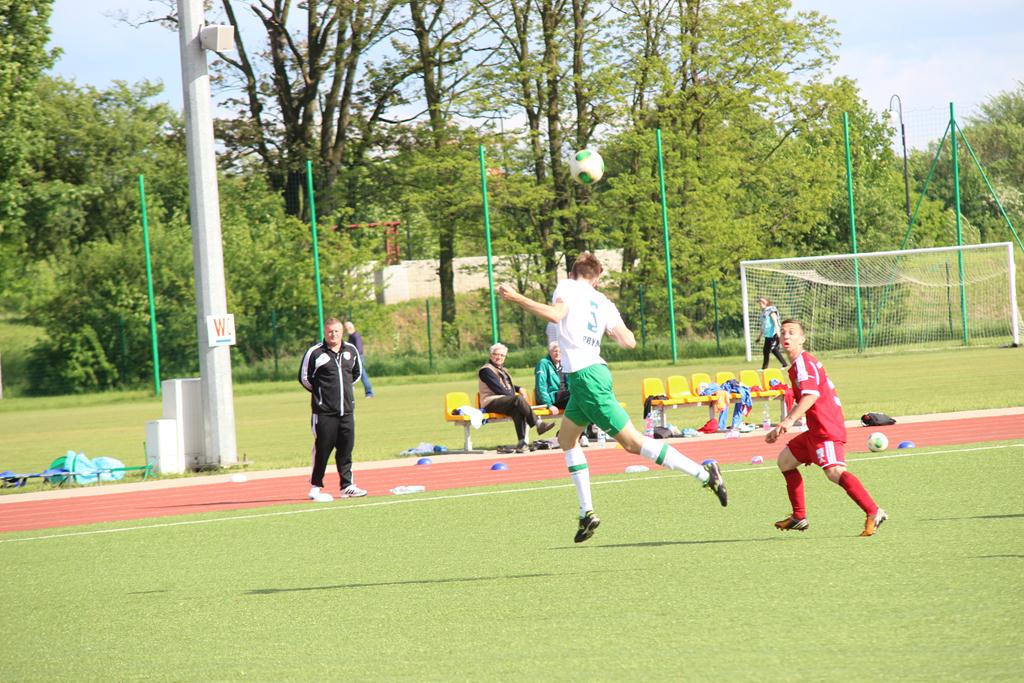 CLJ: Miedź Legnica - UKP Zielona Góra 2:2