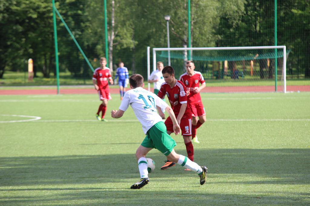 CLJ: Miedź Legnica - UKP Zielona Góra 2:2