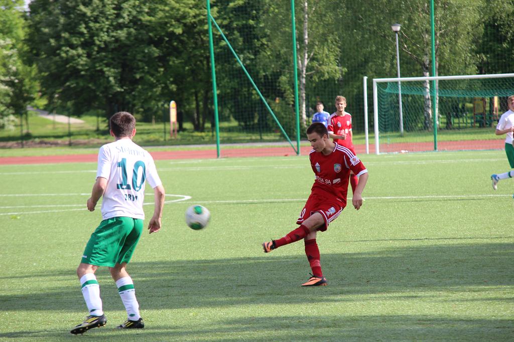 CLJ: Miedź Legnica - UKP Zielona Góra 2:2