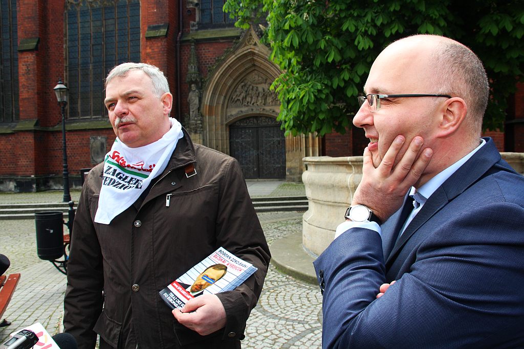Zdrojewski zaatakowany przez związkowców