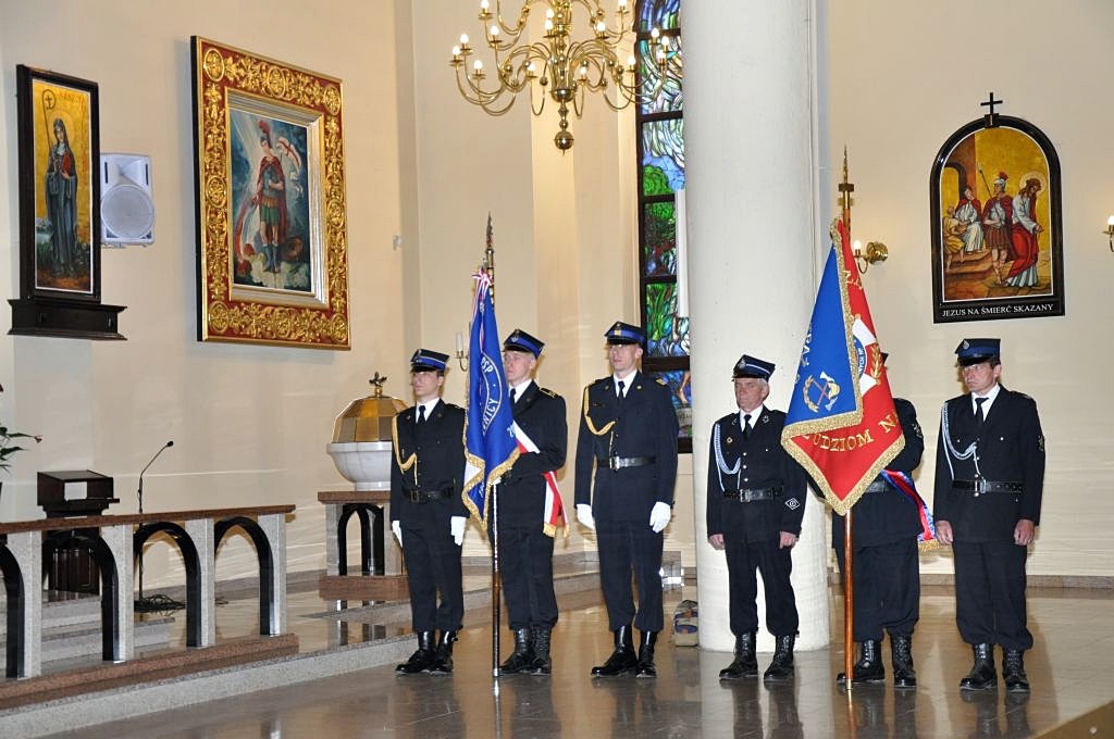 Msza święta z okazji Dnia Strażaka