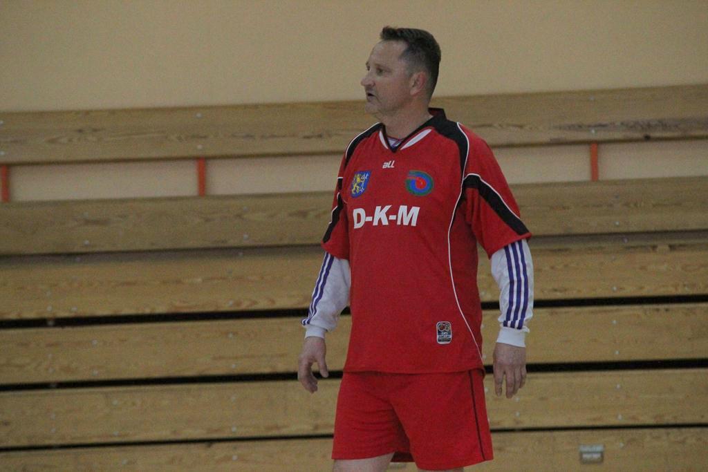 Spotkanie po latach: Oldboje Miedzi - Juniorki 78'