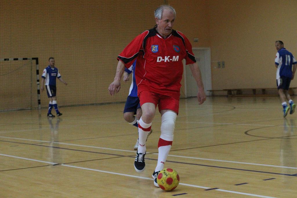 Spotkanie po latach: Oldboje Miedzi - Juniorki 78'