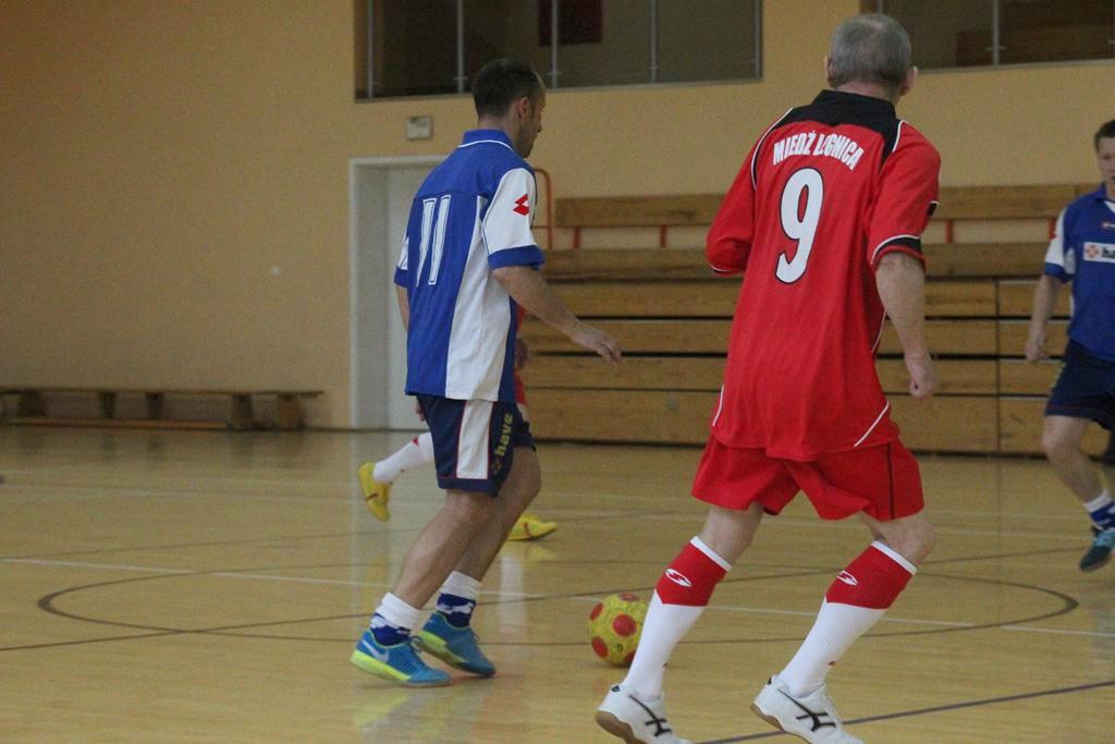 Spotkanie po latach: Oldboje Miedzi - Juniorki 78'