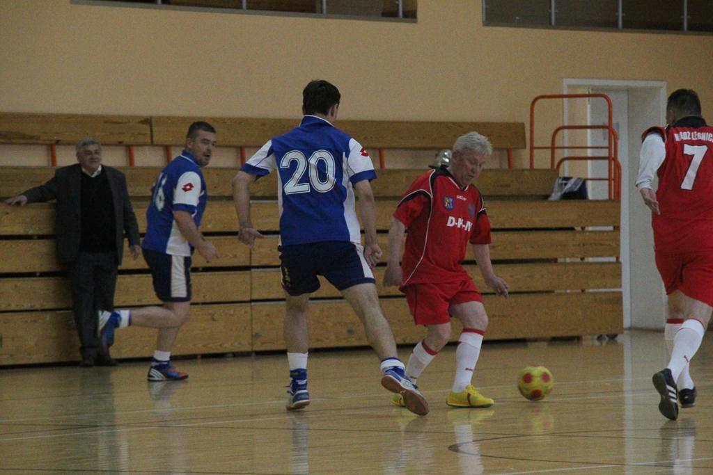 Spotkanie po latach: Oldboje Miedzi - Juniorki 78'