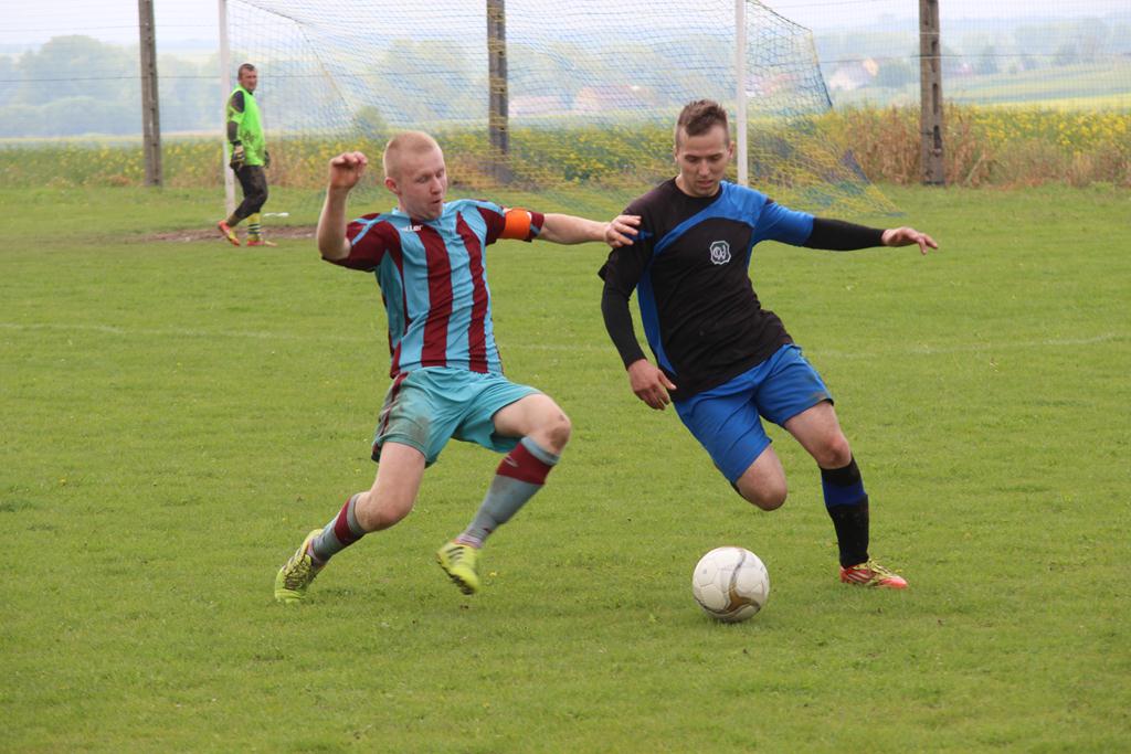 Klasa B: Orzeł - Cicha Woda 9:0 (1:0)