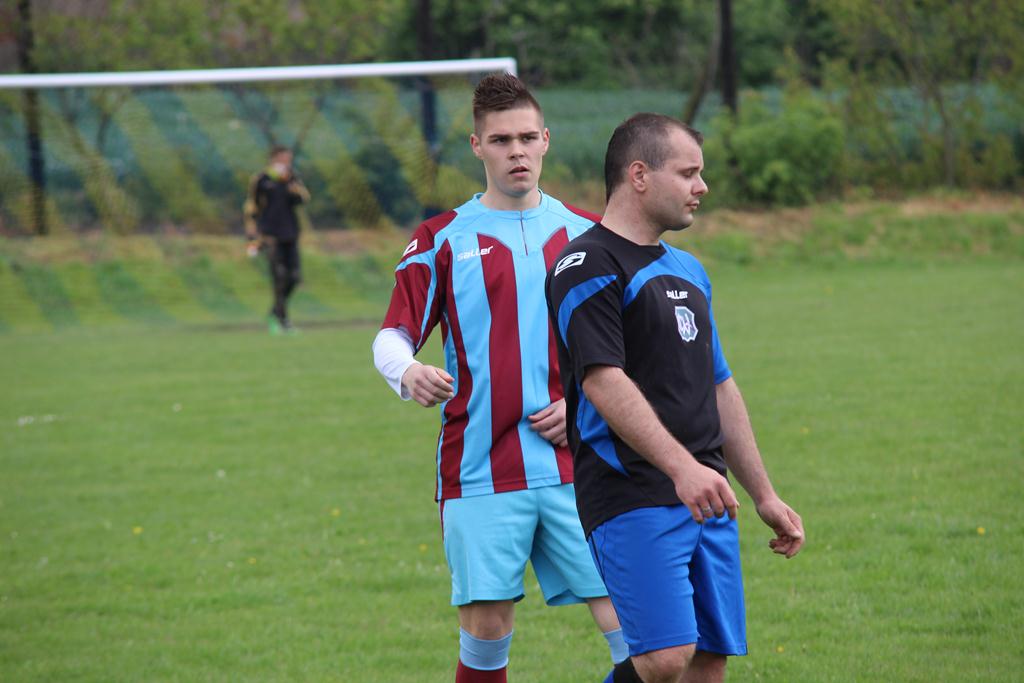 Klasa B: Orzeł - Cicha Woda 9:0 (1:0)