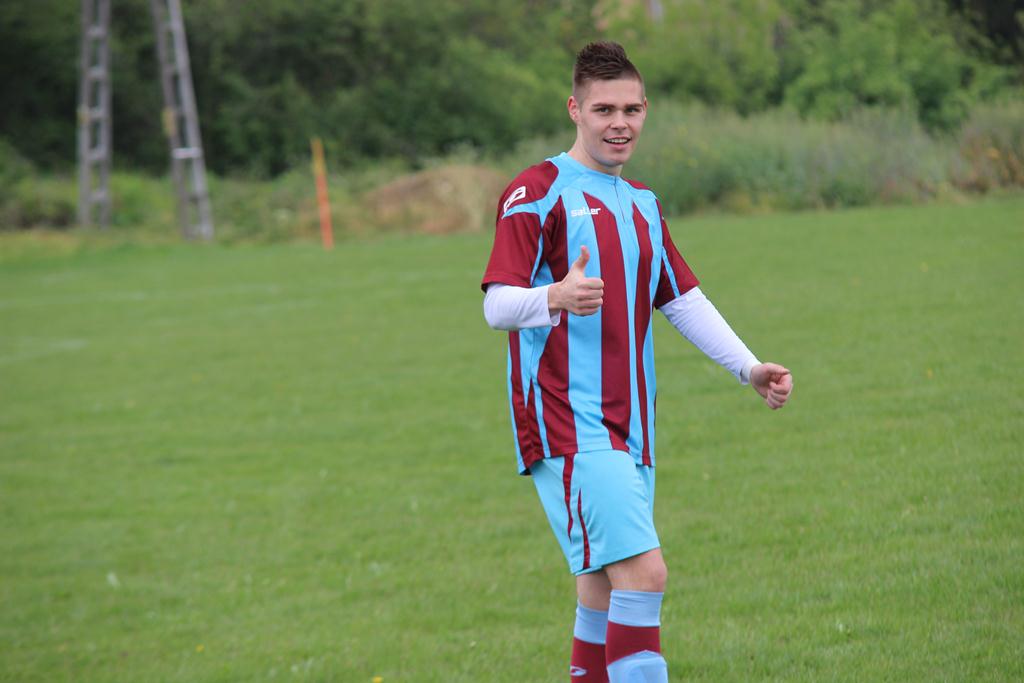 Klasa B: Orzeł - Cicha Woda 9:0 (1:0)