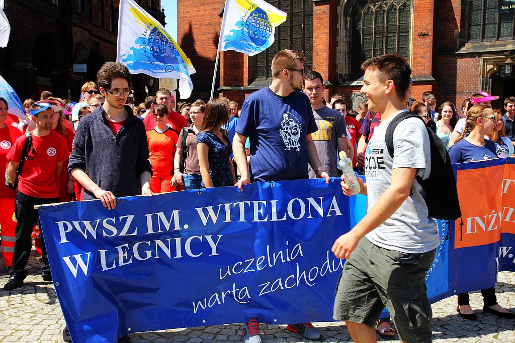 Studenci przejęli władzę w mieście