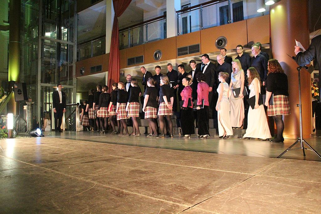 Politechnika Warszawska wygrywa Cantat!
