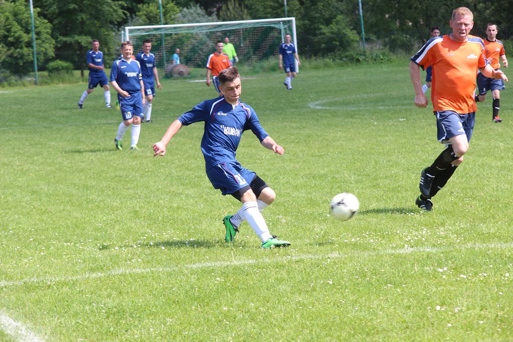 Klasa A: Unia Rosochata - GKS Męcinka 1:3 (0:1)