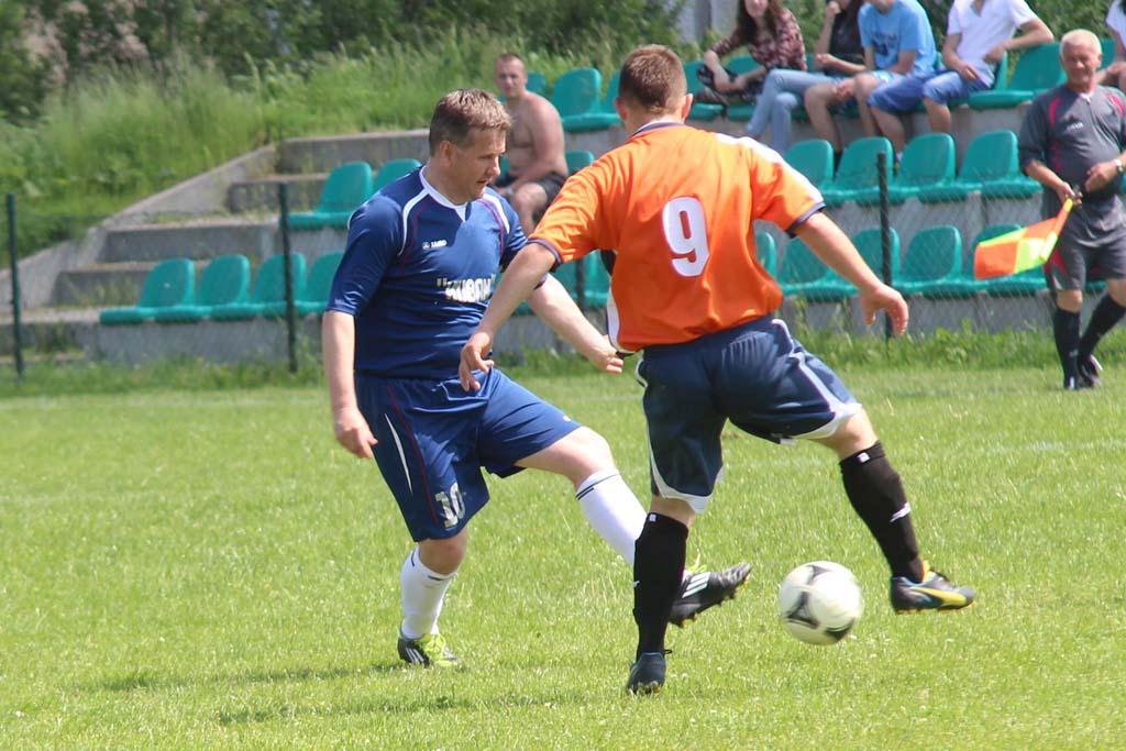 Klasa A: Unia Rosochata - GKS Męcinka 1:3 (0:1)