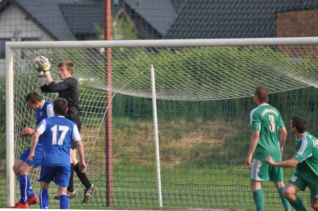 III liga: Prochowiczanka - Stilon 0:2