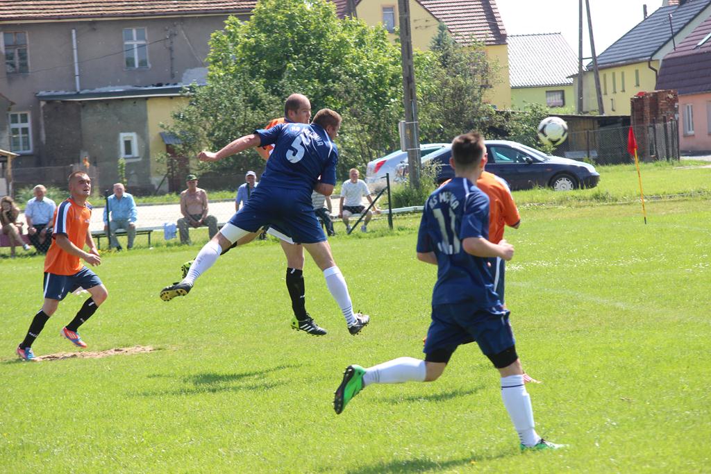 Klasa A: Unia Rosochata - GKS Męcinka 1:3 (0:1)
