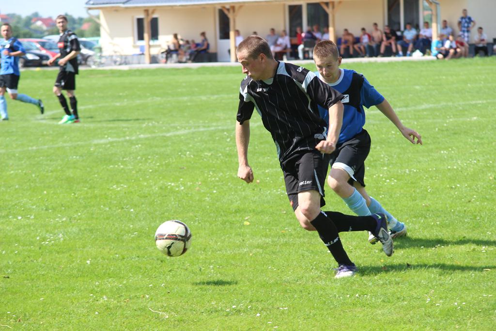 Klasa A: Zryw Kłębanowice - Błękitni Kościelec 0:5 (0:1)