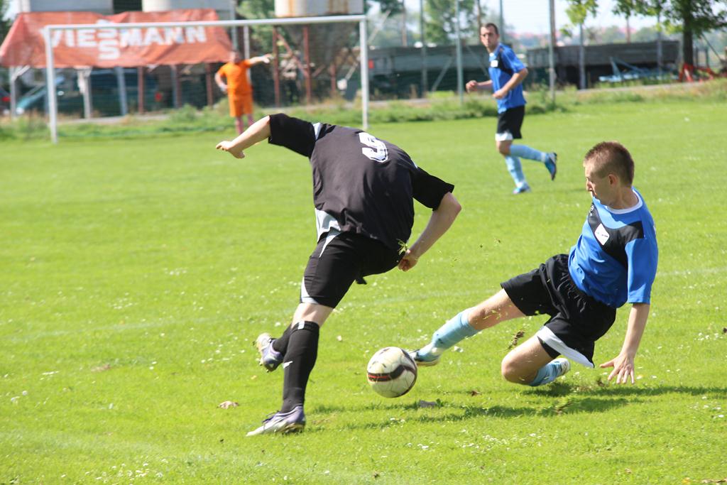 Klasa A: Zryw Kłębanowice - Błękitni Kościelec 0:5 (0:1)