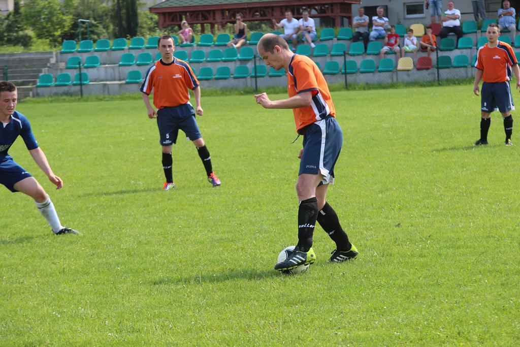Klasa A: Unia Rosochata - GKS Męcinka 1:3 (0:1)