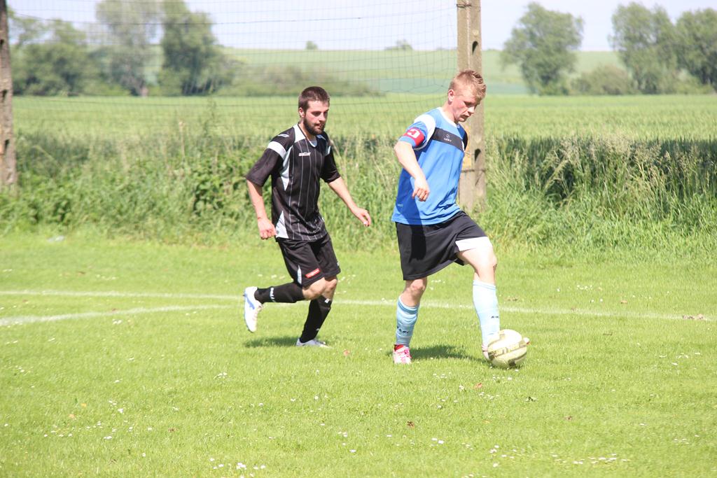 Klasa A: Zryw Kłębanowice - Błękitni Kościelec 0:5 (0:1)
