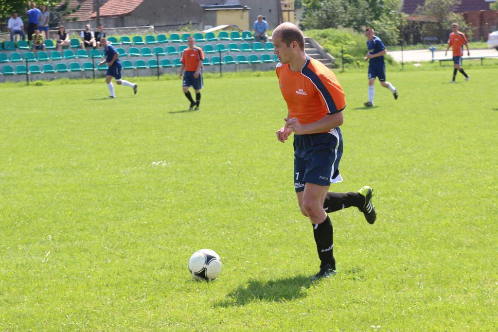 Klasa A: Unia Rosochata - GKS Męcinka 1:3 (0:1)