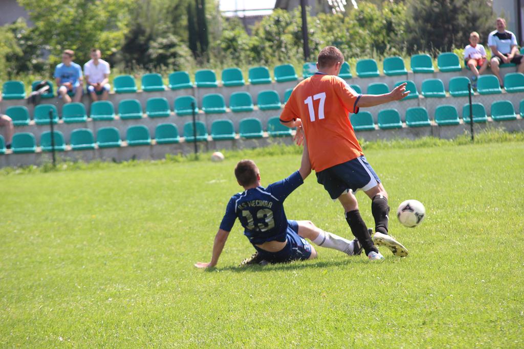 Klasa A: Unia Rosochata - GKS Męcinka 1:3 (0:1)