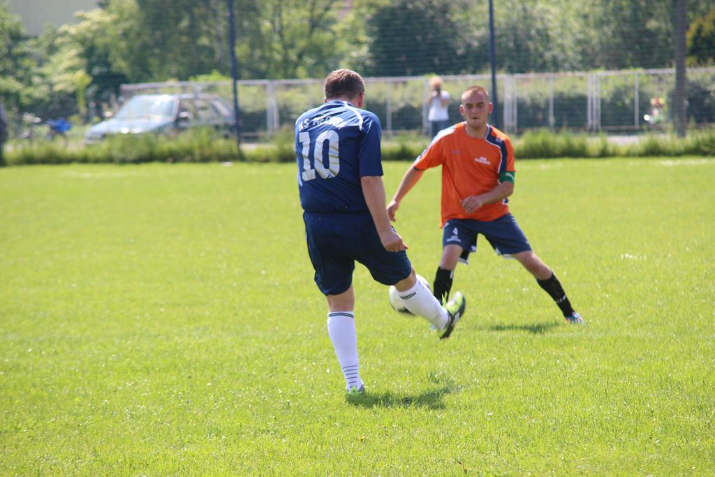 Klasa A: Unia Rosochata - GKS Męcinka 1:3 (0:1)