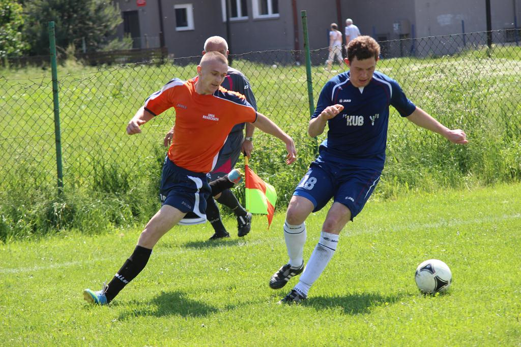 Klasa A: Unia Rosochata - GKS Męcinka 1:3 (0:1)