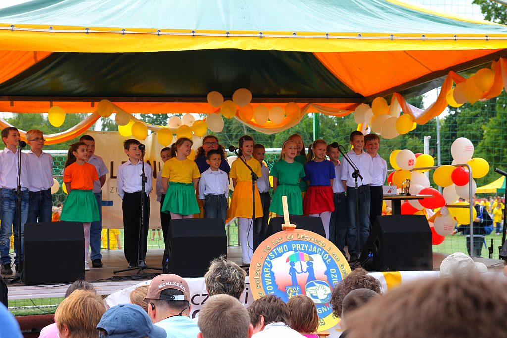 Caritas zaprosiła na Dzień Dziecka cz1