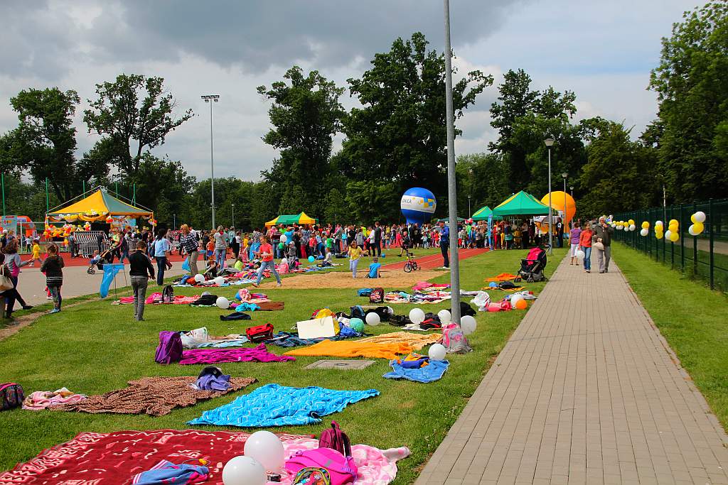 Caritas zaprosiła na Dzień Dziecka cz2
