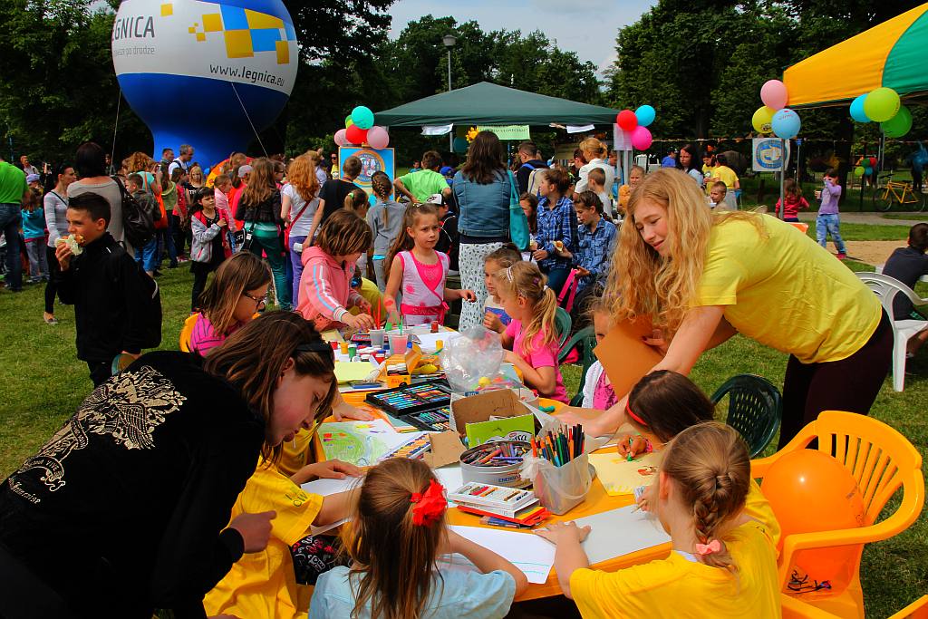 Caritas zaprosiła na Dzień Dziecka cz2