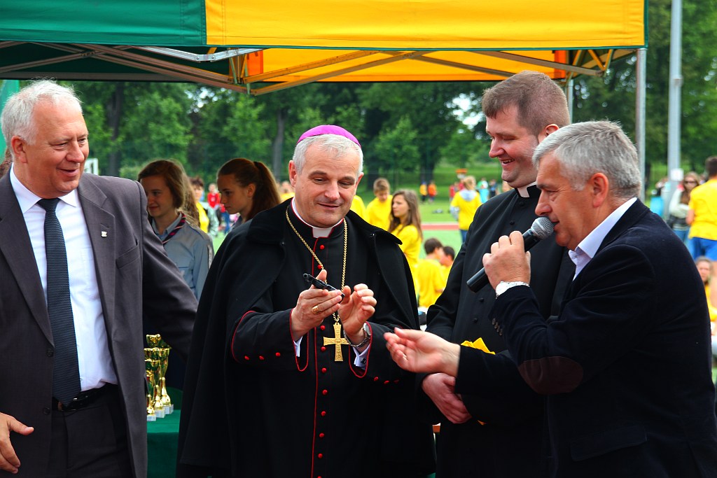 Caritas zaprosiła na Dzień Dziecka cz2