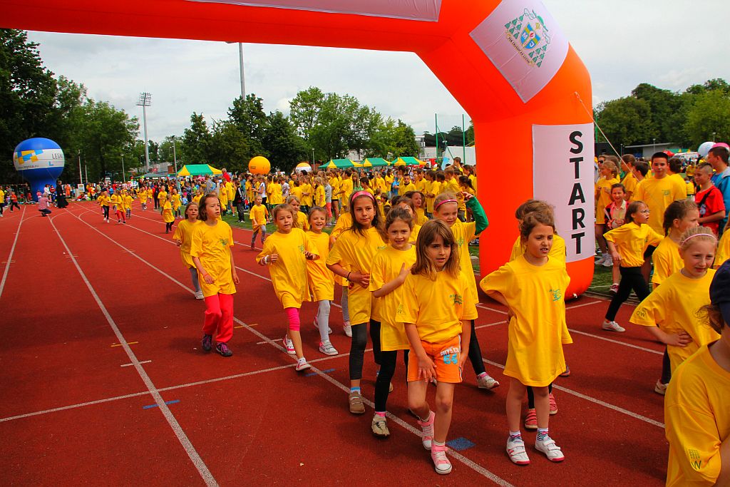 Caritas zaprosiła na Dzień Dziecka cz2