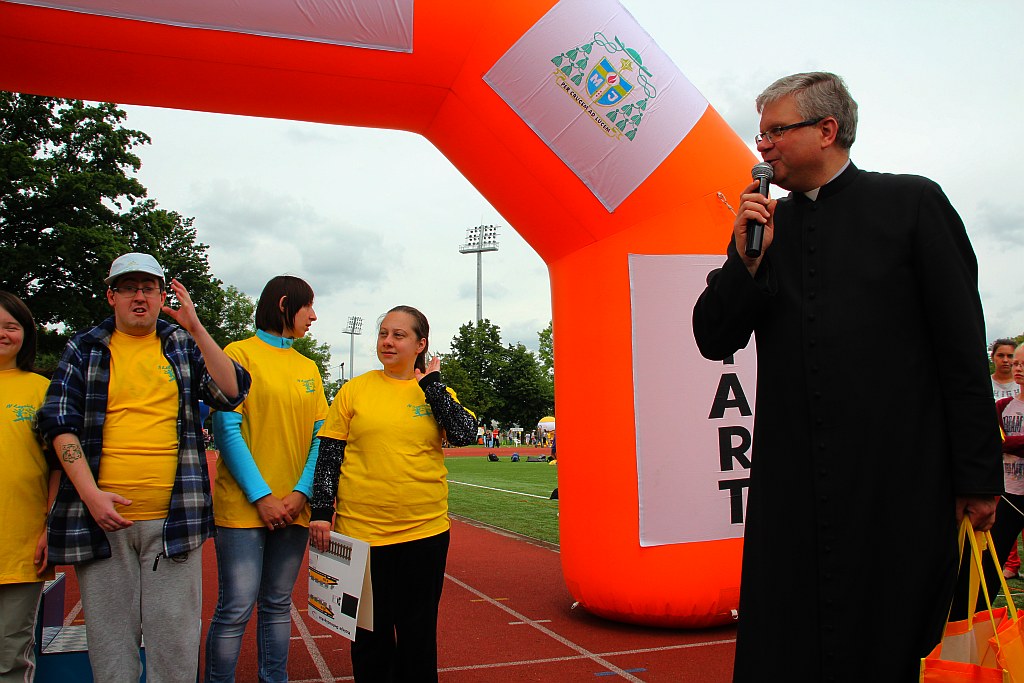 Caritas zaprosiła na Dzień Dziecka cz2