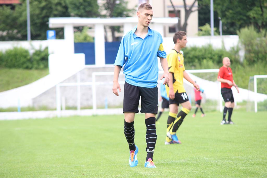 LDJ. Konfeks Legnica - AKS Strzegom 6:4 (2:1)