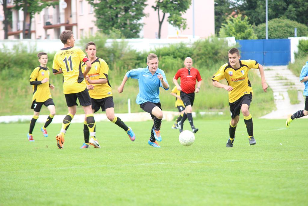 LDJ. Konfeks Legnica - AKS Strzegom 6:4 (2:1)