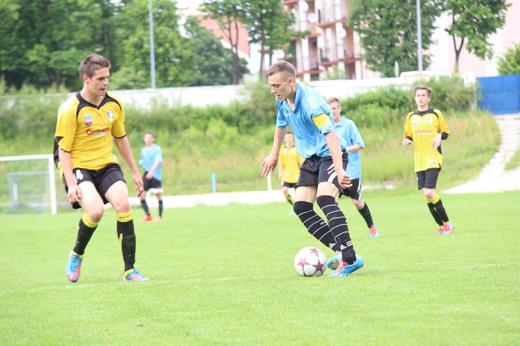 LDJ. Konfeks Legnica - AKS Strzegom 6:4 (2:1)
